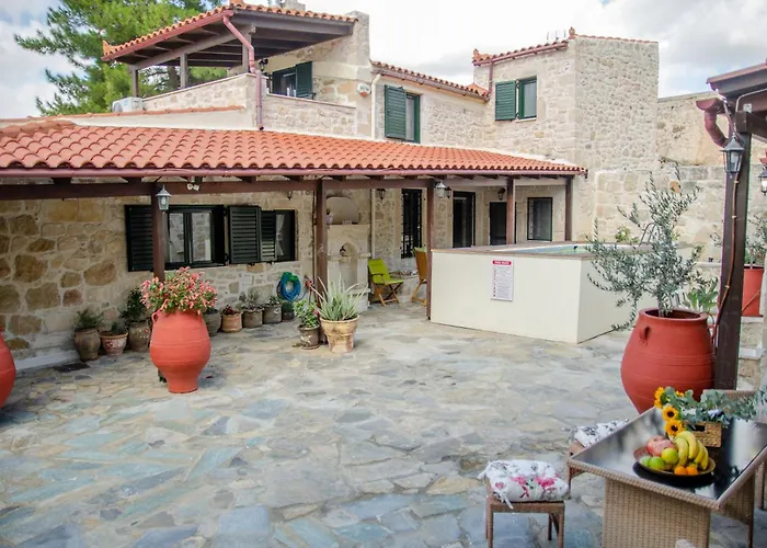 Pyrgou Villa With Shared Swimming Pool