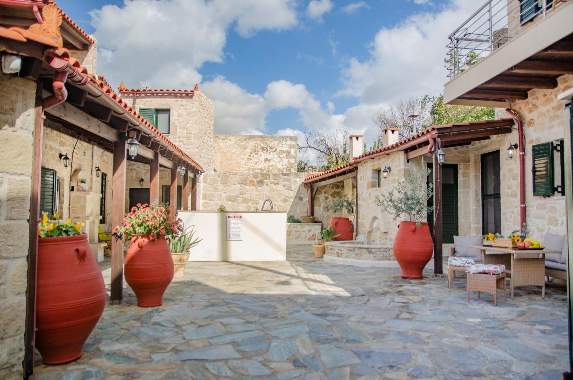Holiday home Pyrgou With Shared Swimming Pool *