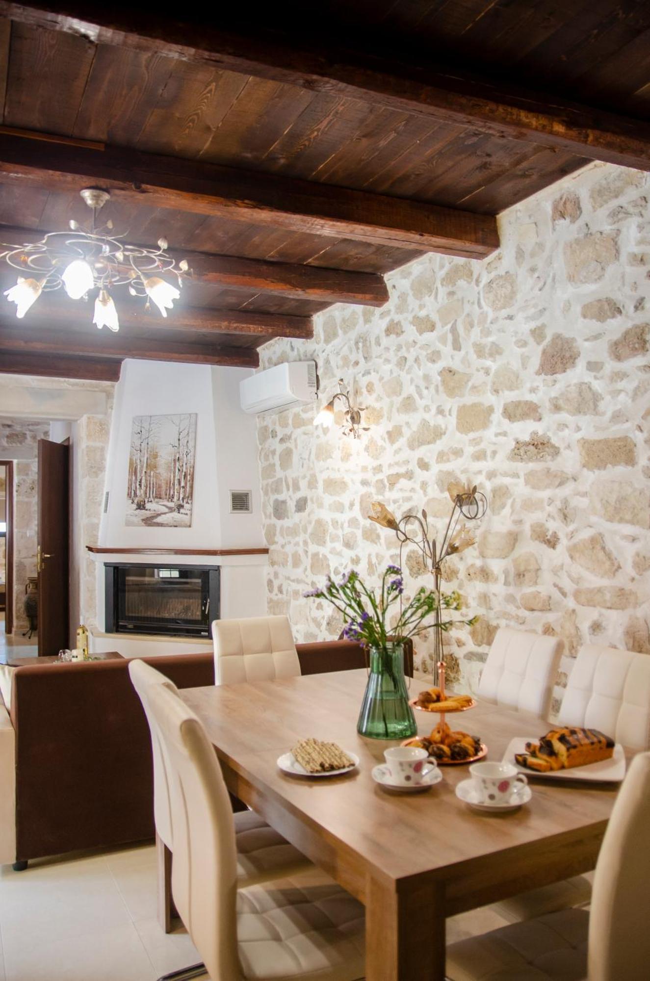 Holiday home Pyrgou With Shared Swimming Pool *