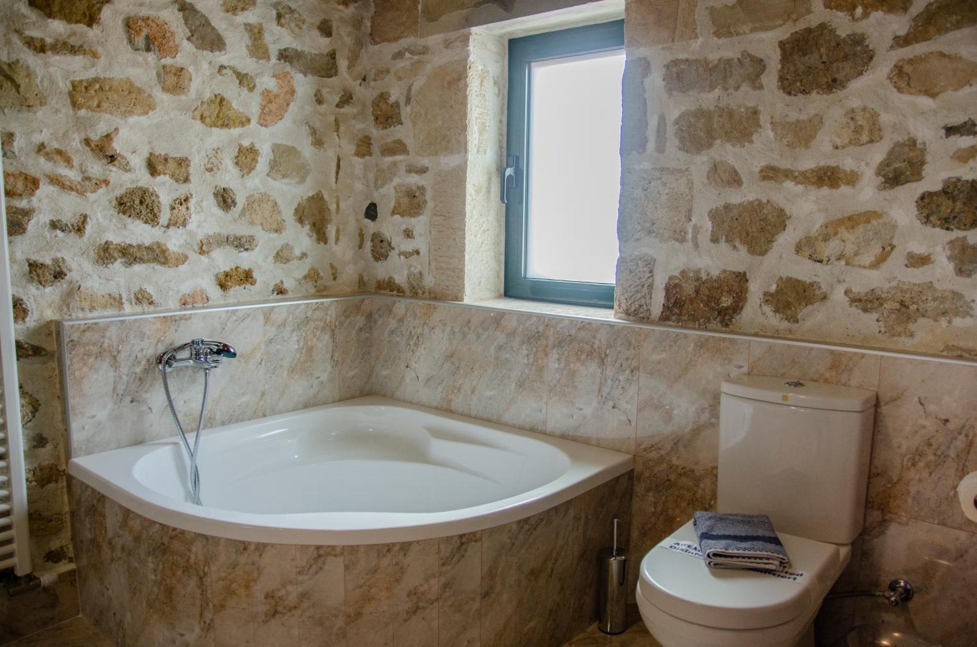 Pyrgou With Shared Swimming Pool