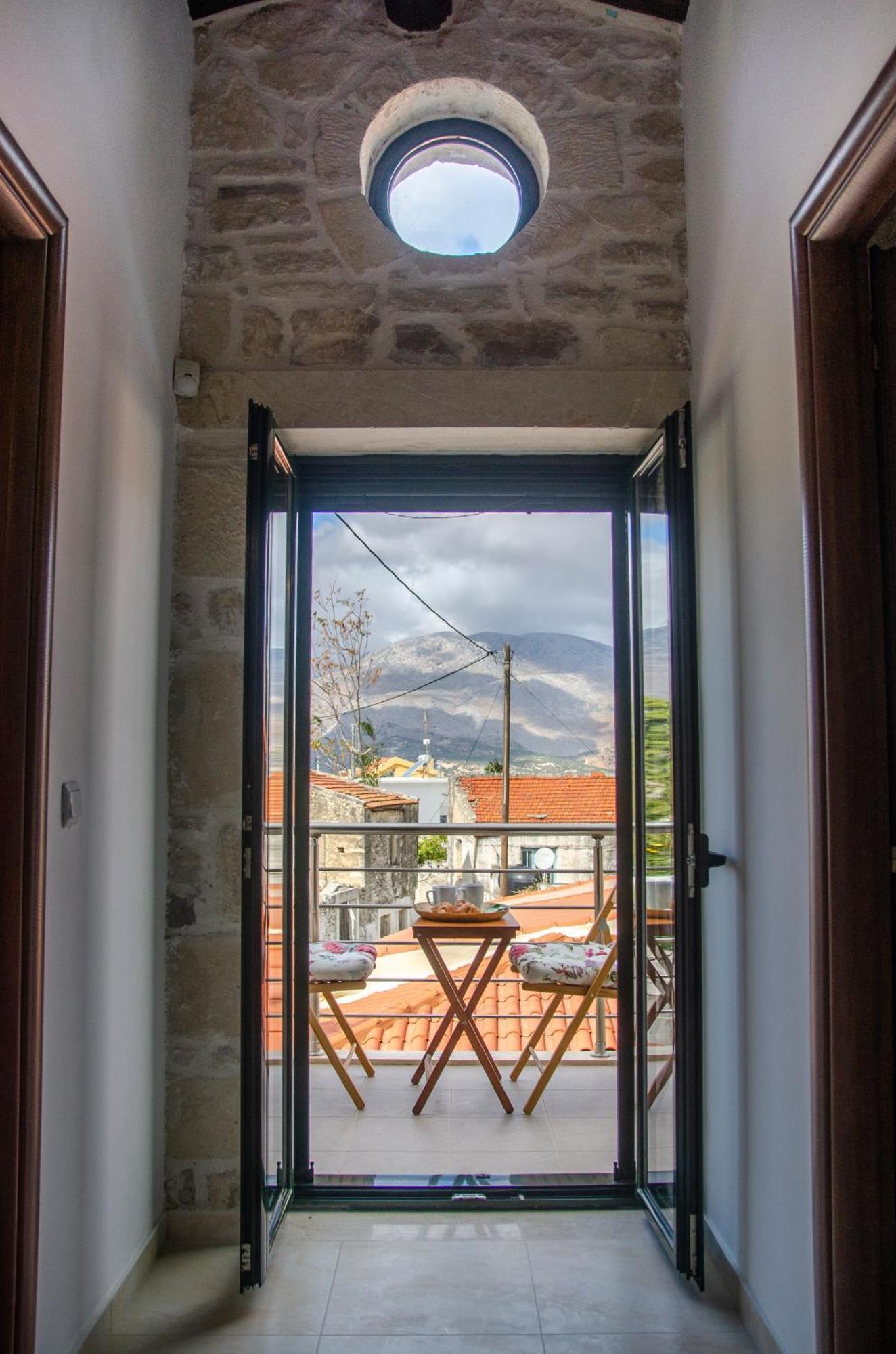 Pyrgou With Shared Swimming Pool Heraklion (Crete)